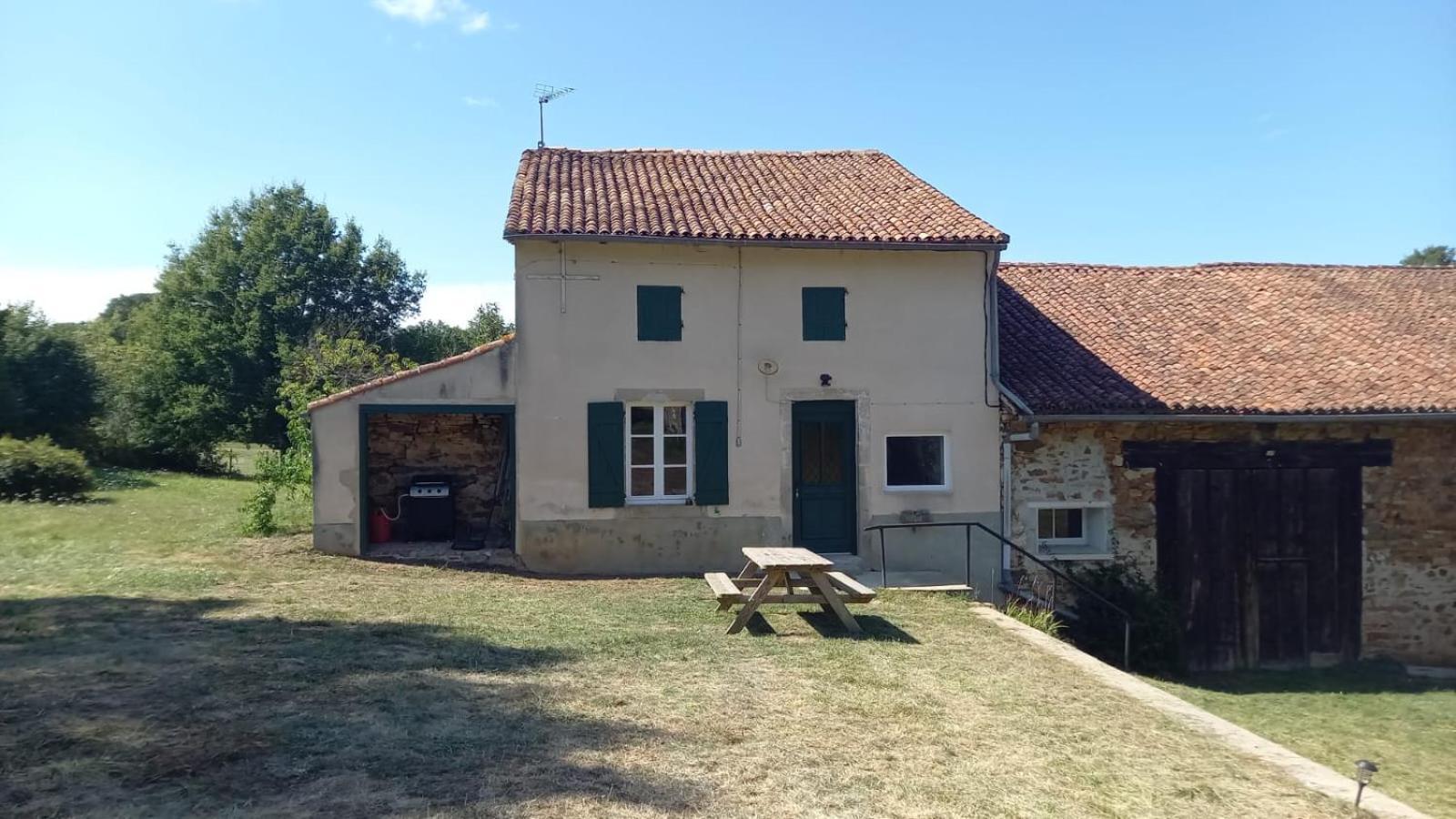 Villa La Petite Halte Bellac Exterior foto